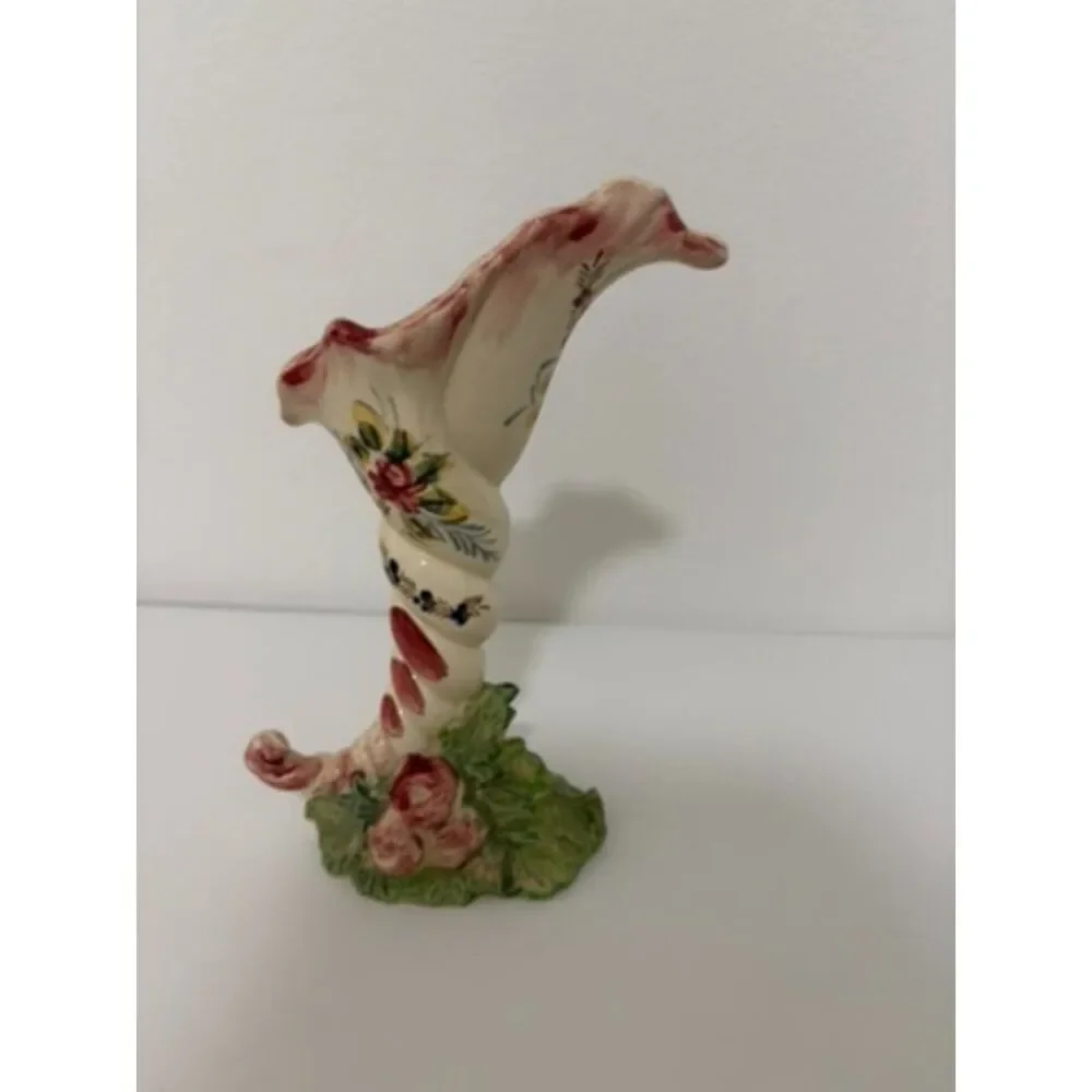 VTG. japan Hand Painted Ceramic Cornucopia vase with floral motif